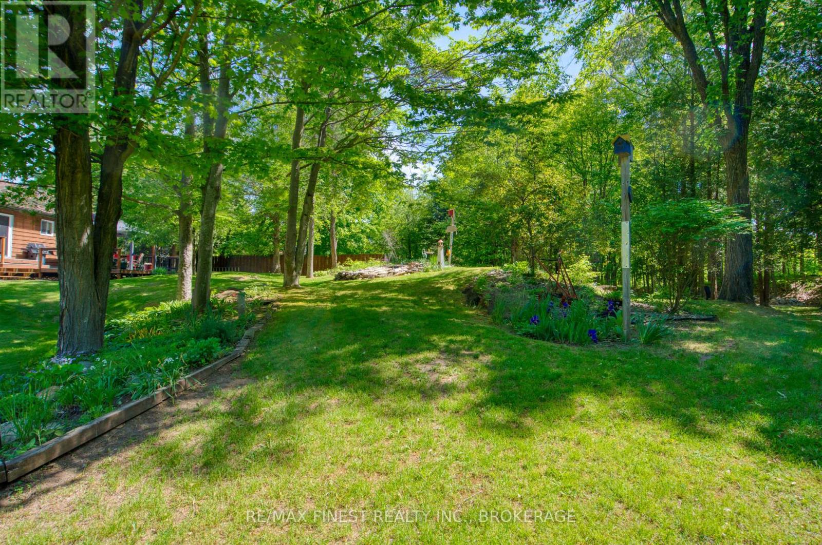 5895 DAVEY DRIVE - 35
