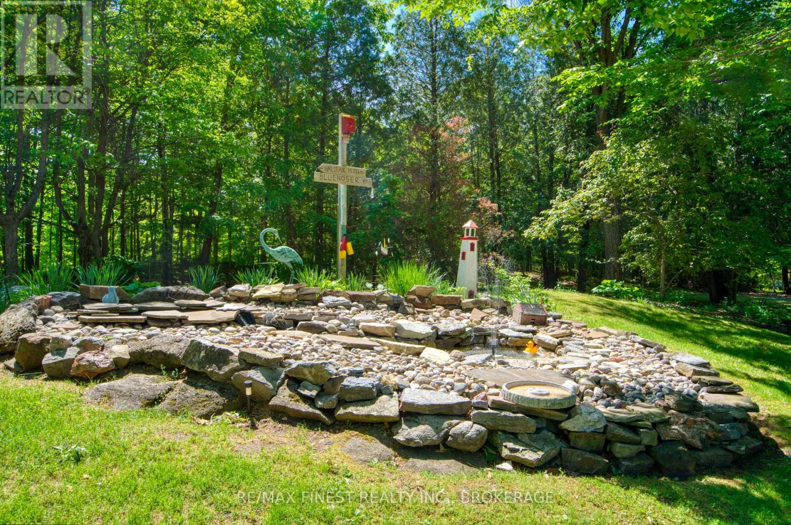5895 DAVEY DRIVE - 32