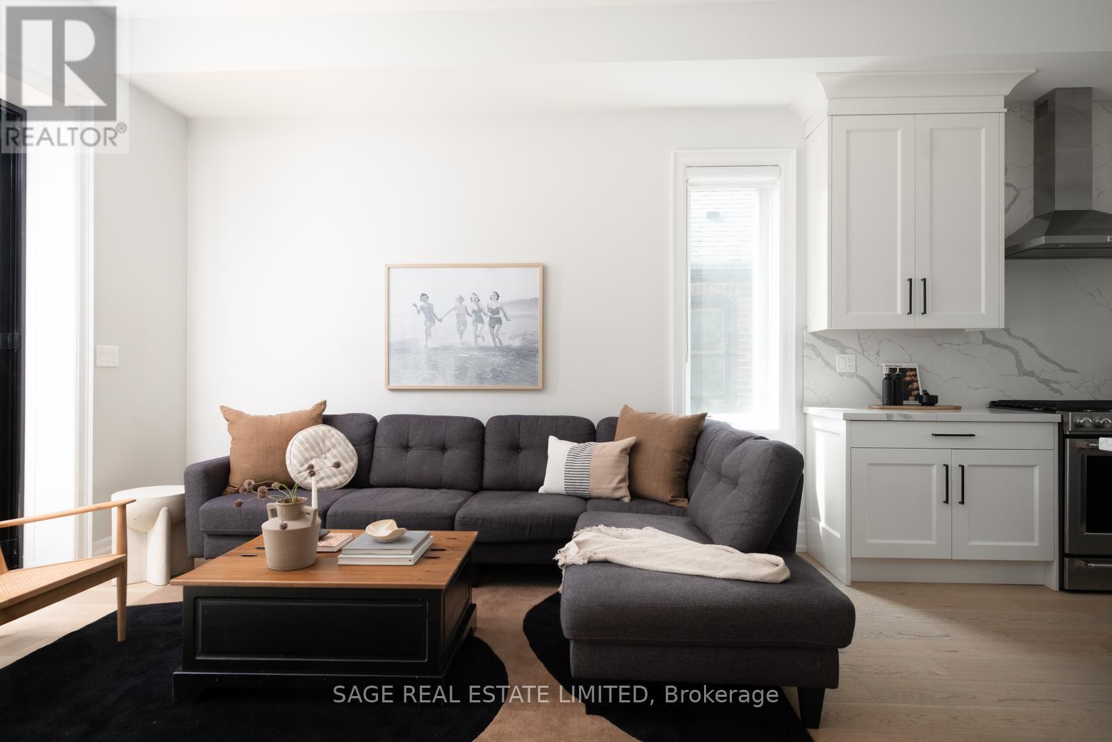 59 KALMAR AVENUE - 18