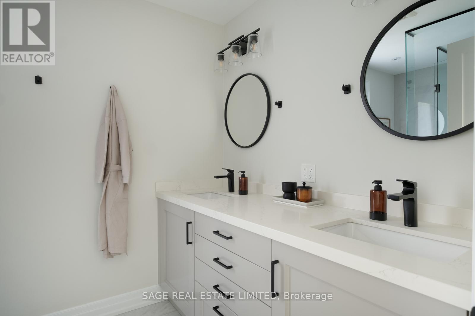 59 KALMAR AVENUE - 29