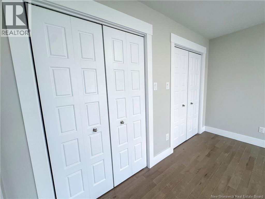 35 Anastasia Crescent - 22