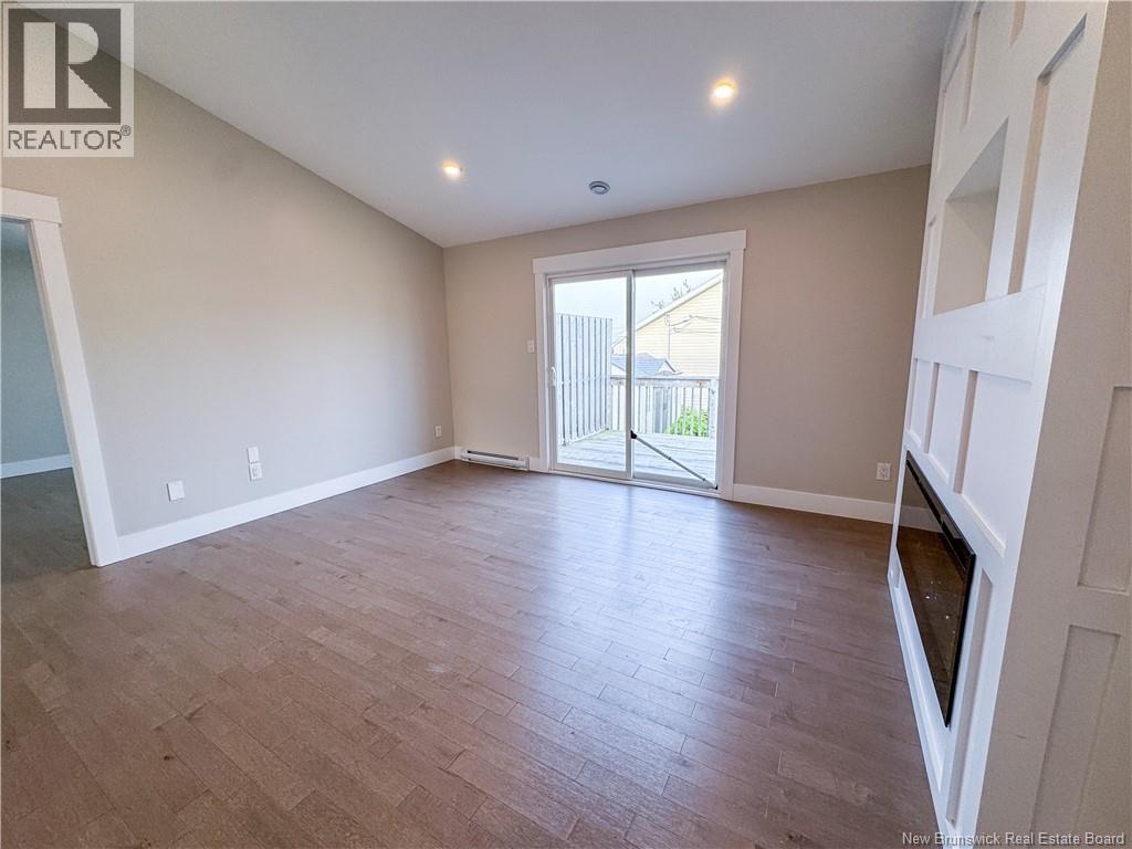 35 Anastasia Crescent - 17