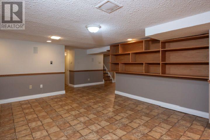327 Brunswick Street S - 31