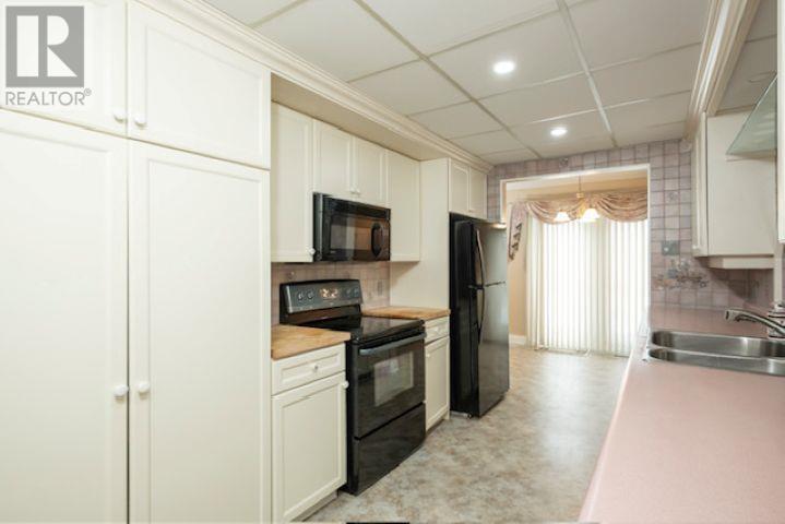 327 Brunswick Street S - 6