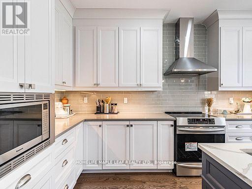 47 HAWKE CRESCENT - 16
