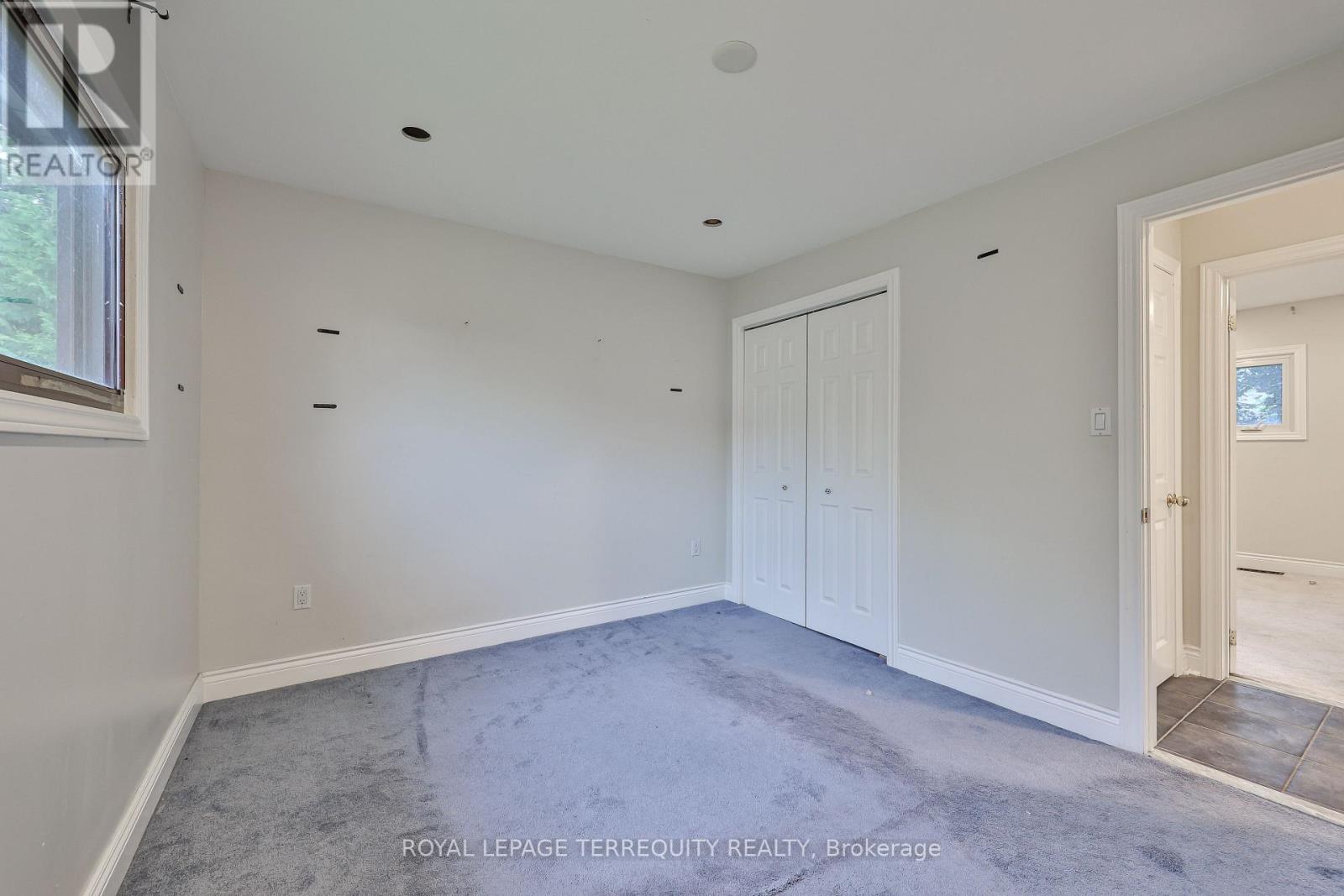254 LAKELAND CRESCENT - 22