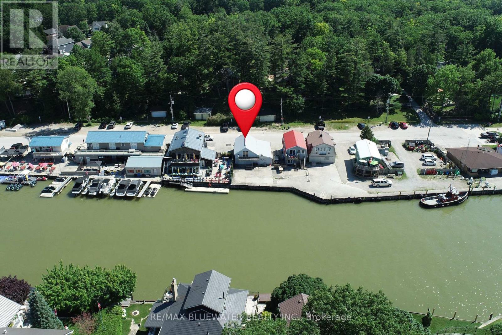 75 RIVER ROAD - 21