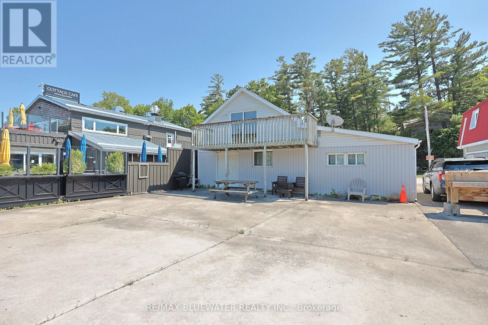 75 RIVER ROAD - 26