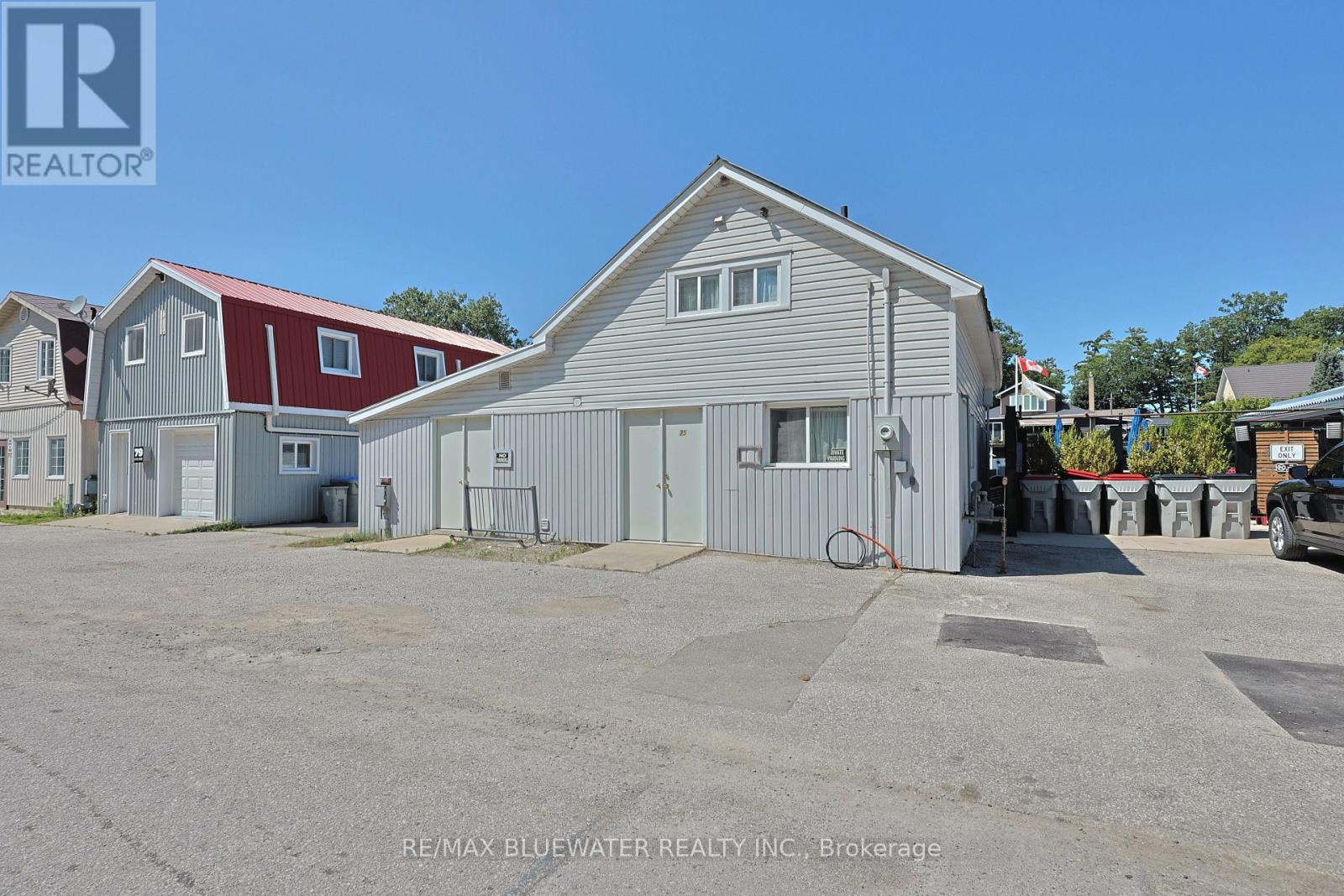 75 RIVER ROAD - 7