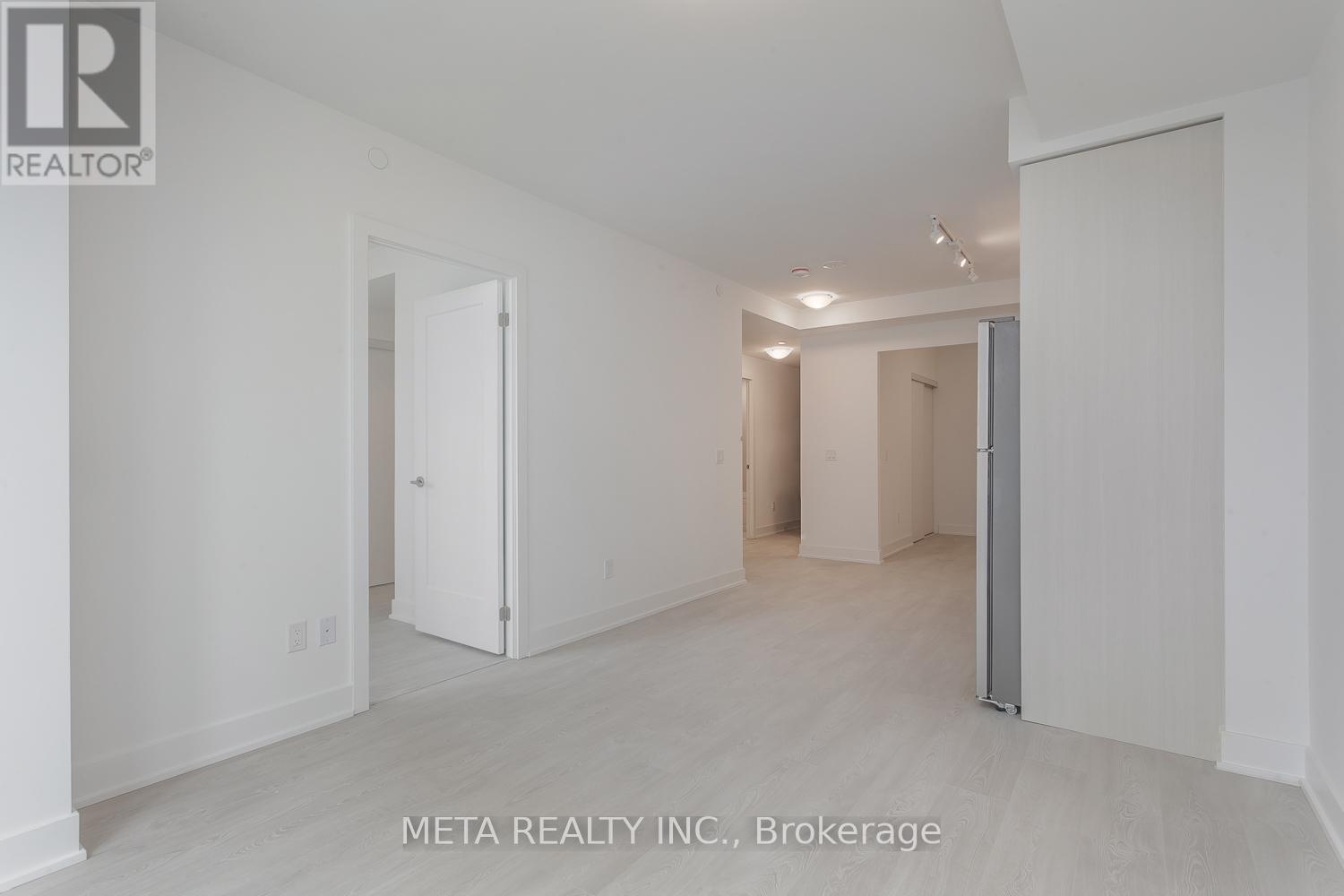 #322 2545 SIMCOE STREET N - 5
