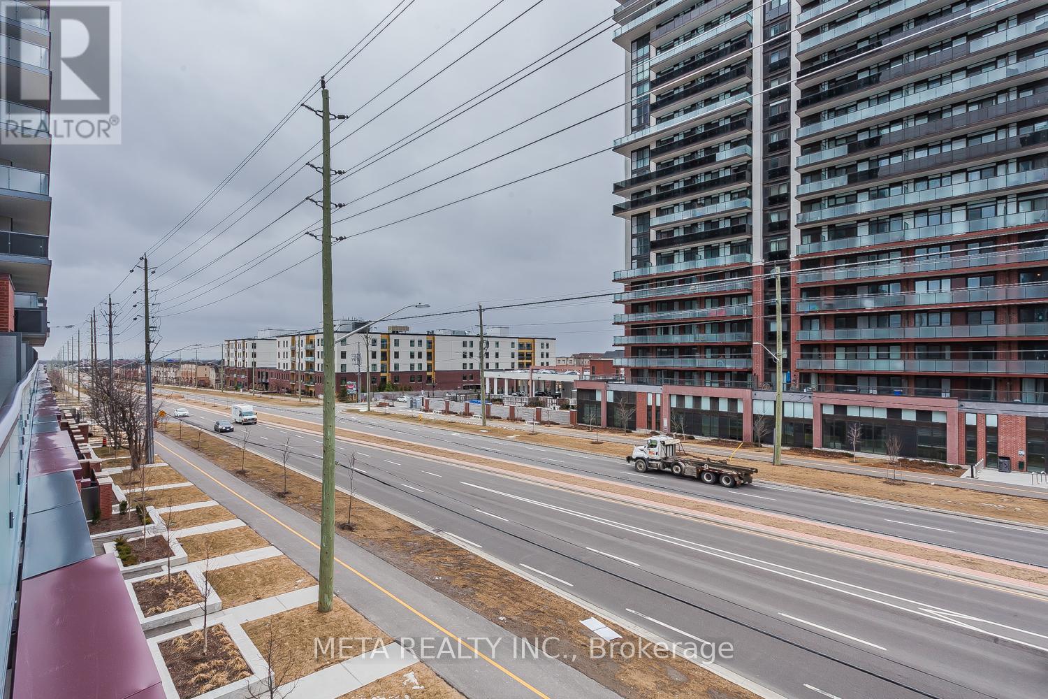 #322 2545 SIMCOE STREET N - 35