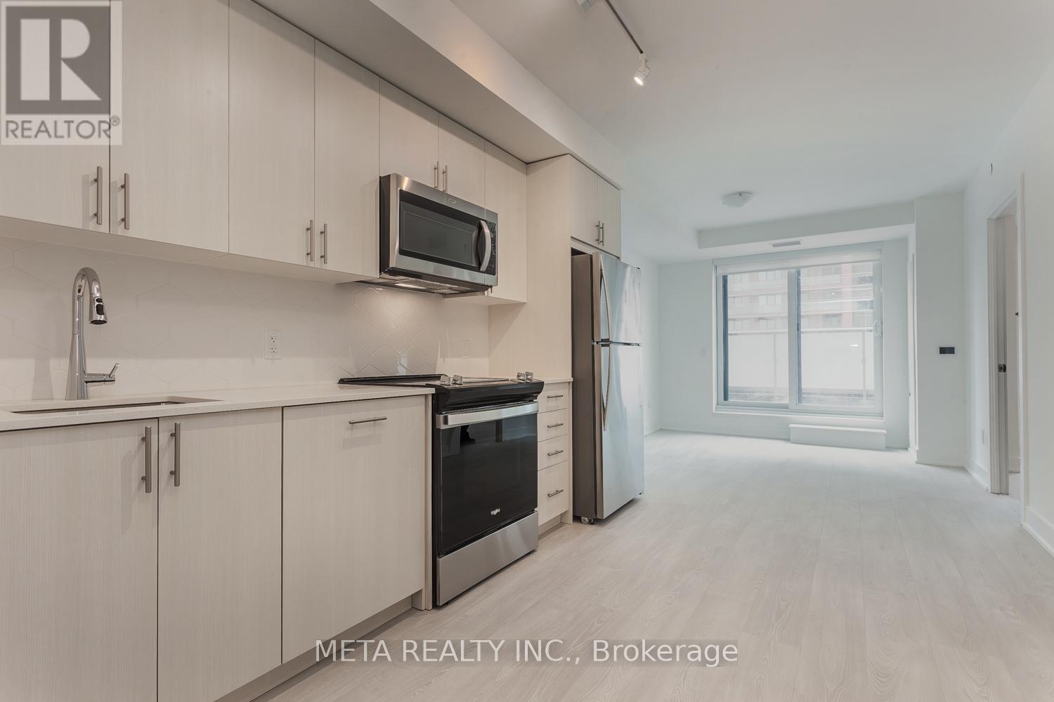 #322 2545 SIMCOE STREET N - 7