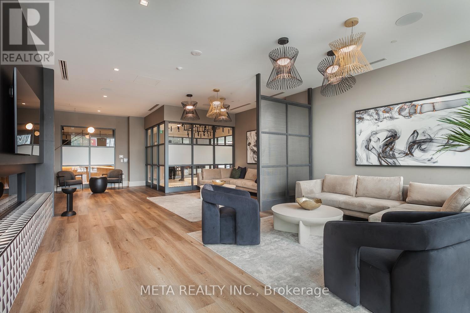 #322 2545 SIMCOE STREET N - 29