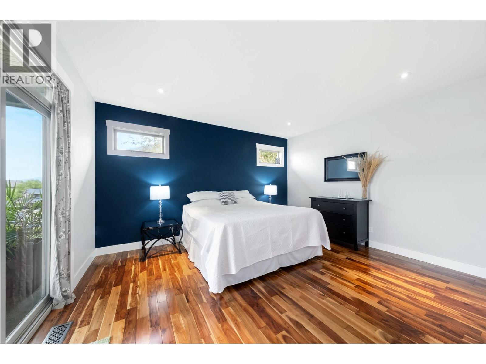 989 Mt Ida Lane - 14