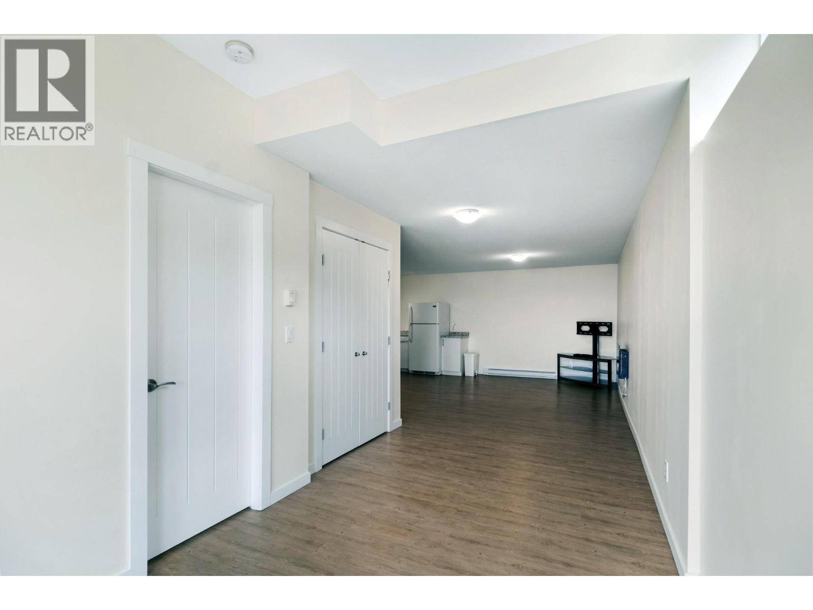 989 Mt Ida Lane - 44