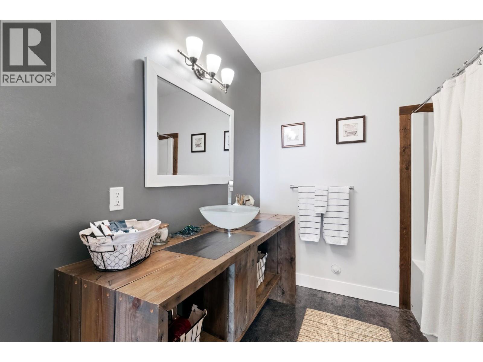 989 Mt Ida Lane - 29