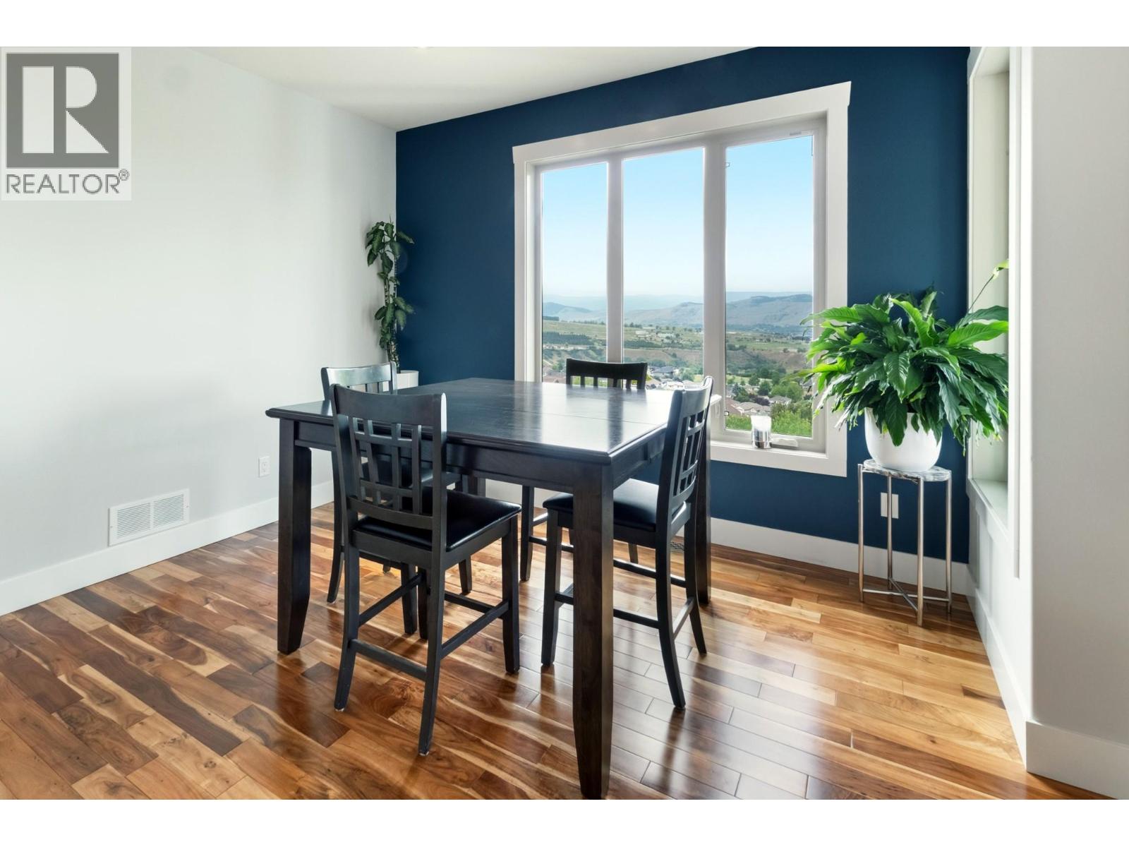 989 Mt Ida Lane - Image 8