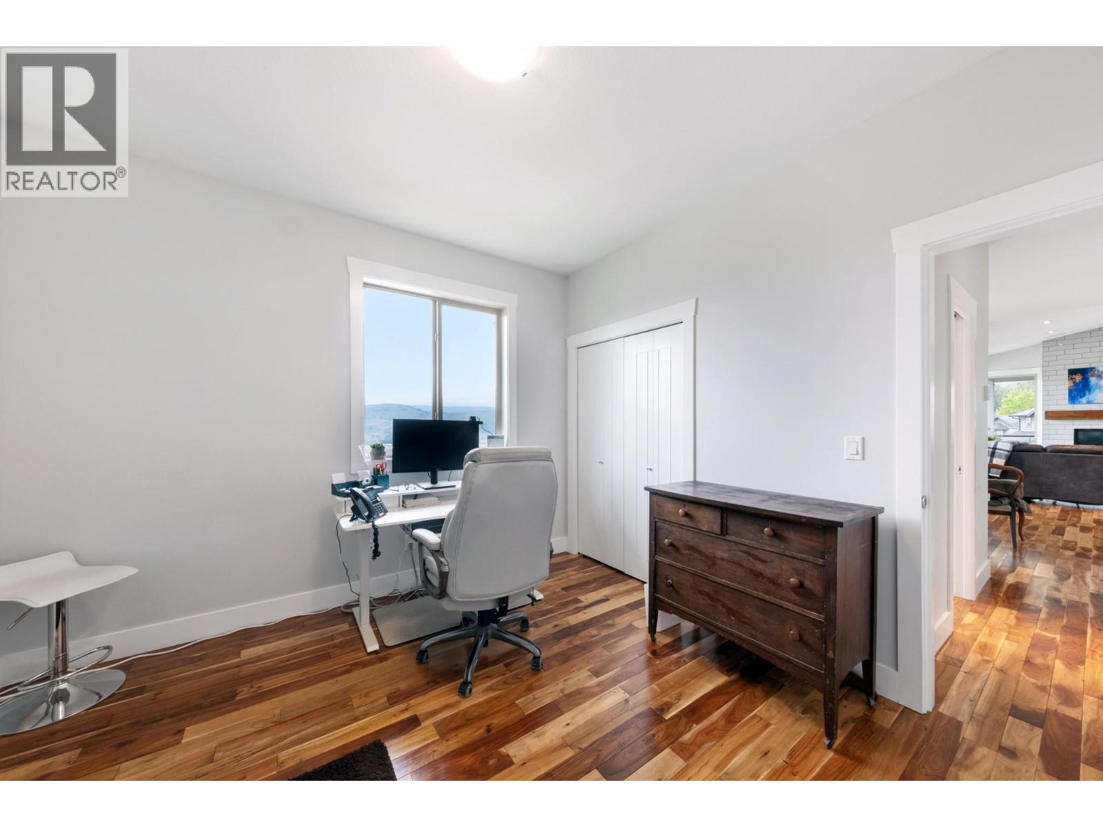 989 Mt Ida Lane - Image 20