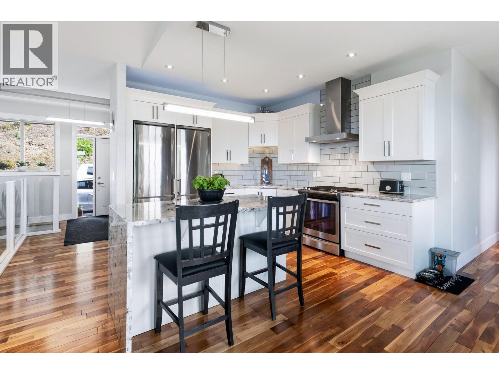 989 Mt Ida Lane - 7