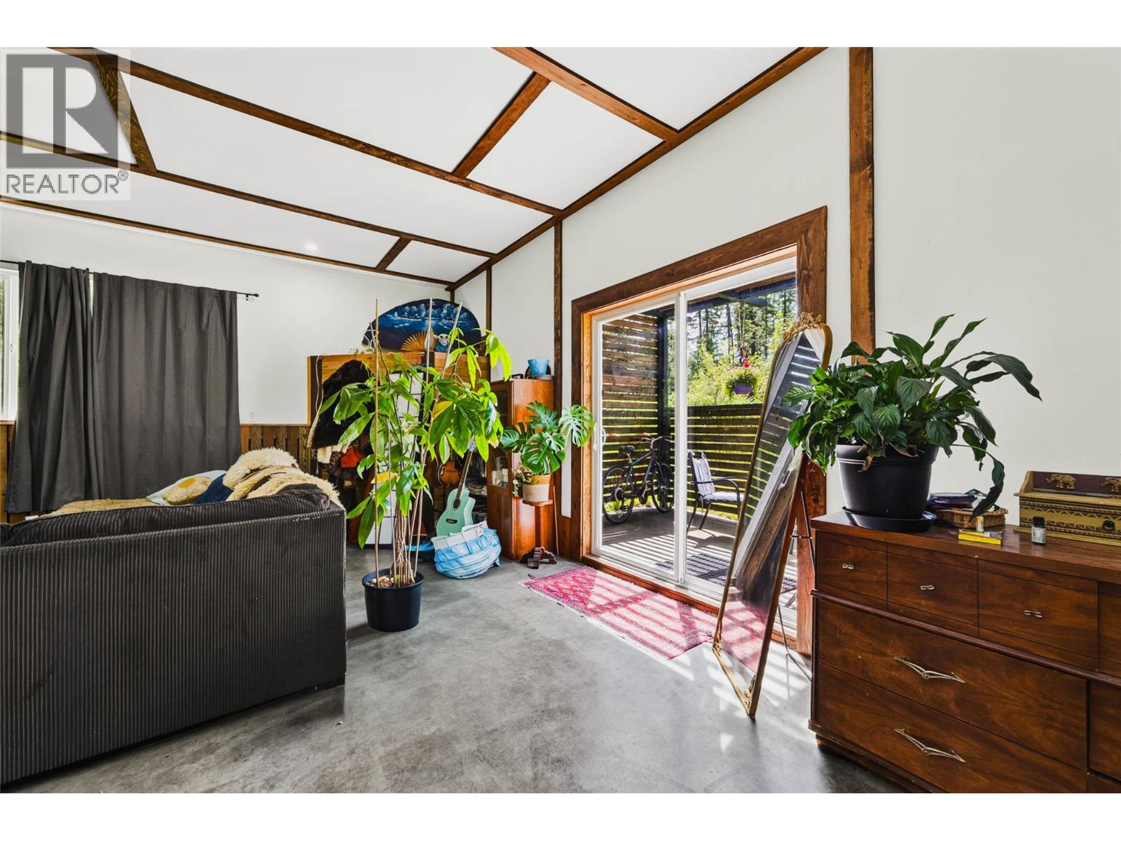 4602 CARLSON EAST Road - 32