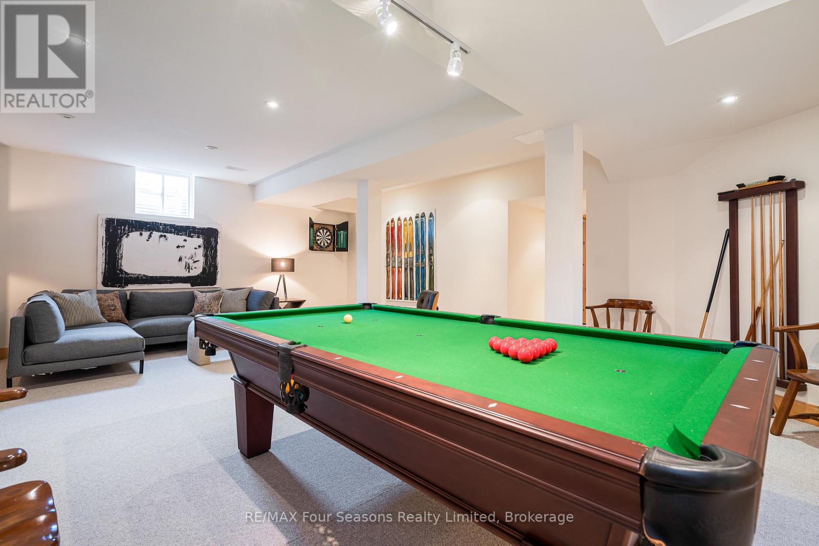 124 BIRCHES BOULEVARD - Image 42