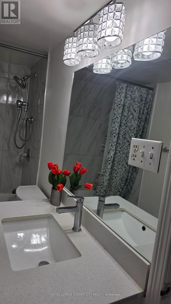 #1408 24 HANOVER ROAD - 12