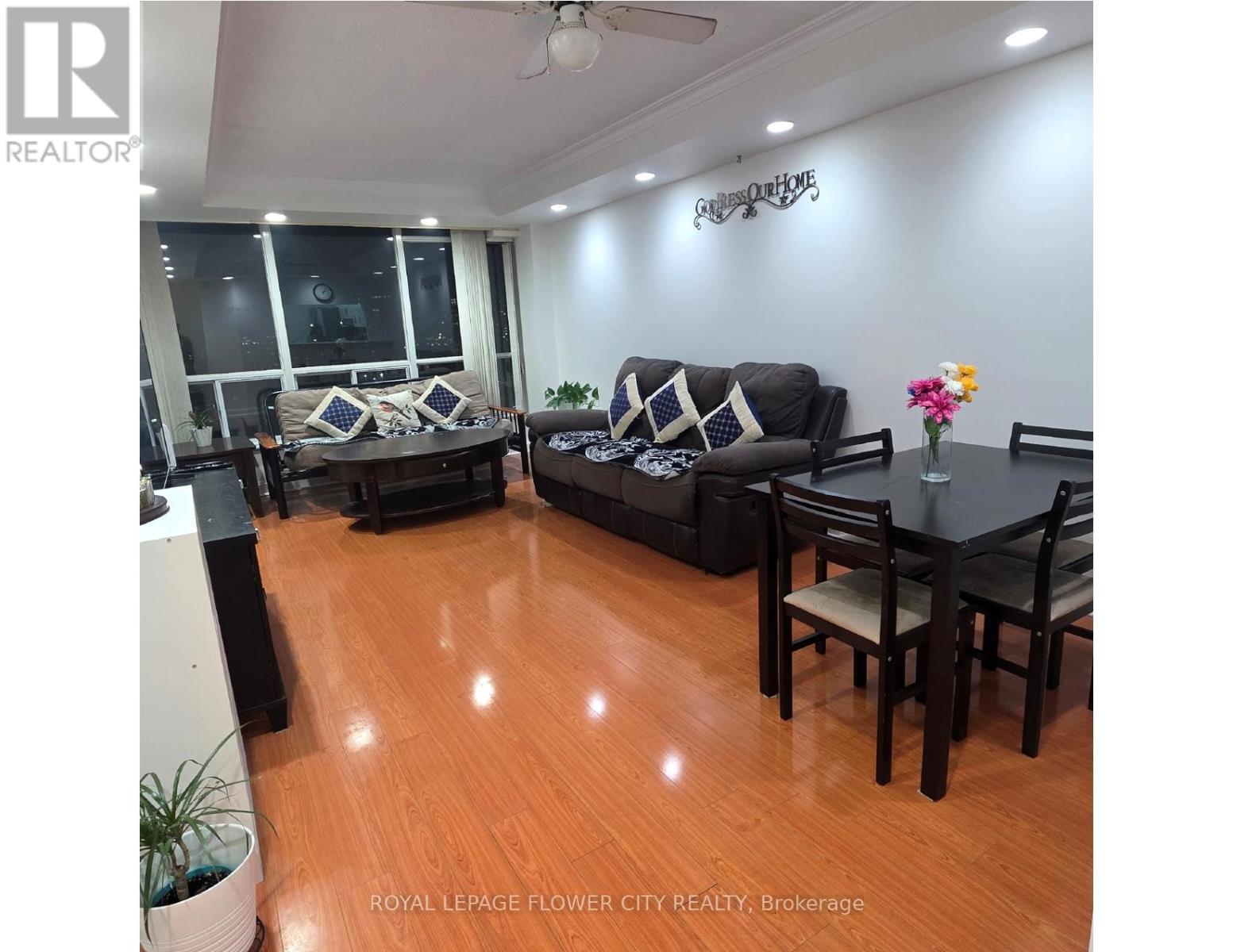 #1408 24 HANOVER ROAD - 9