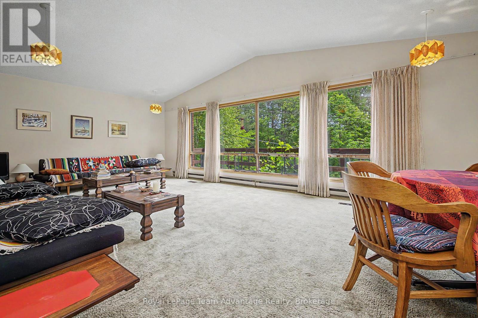 49 BAYVIEW DRIVE - 13