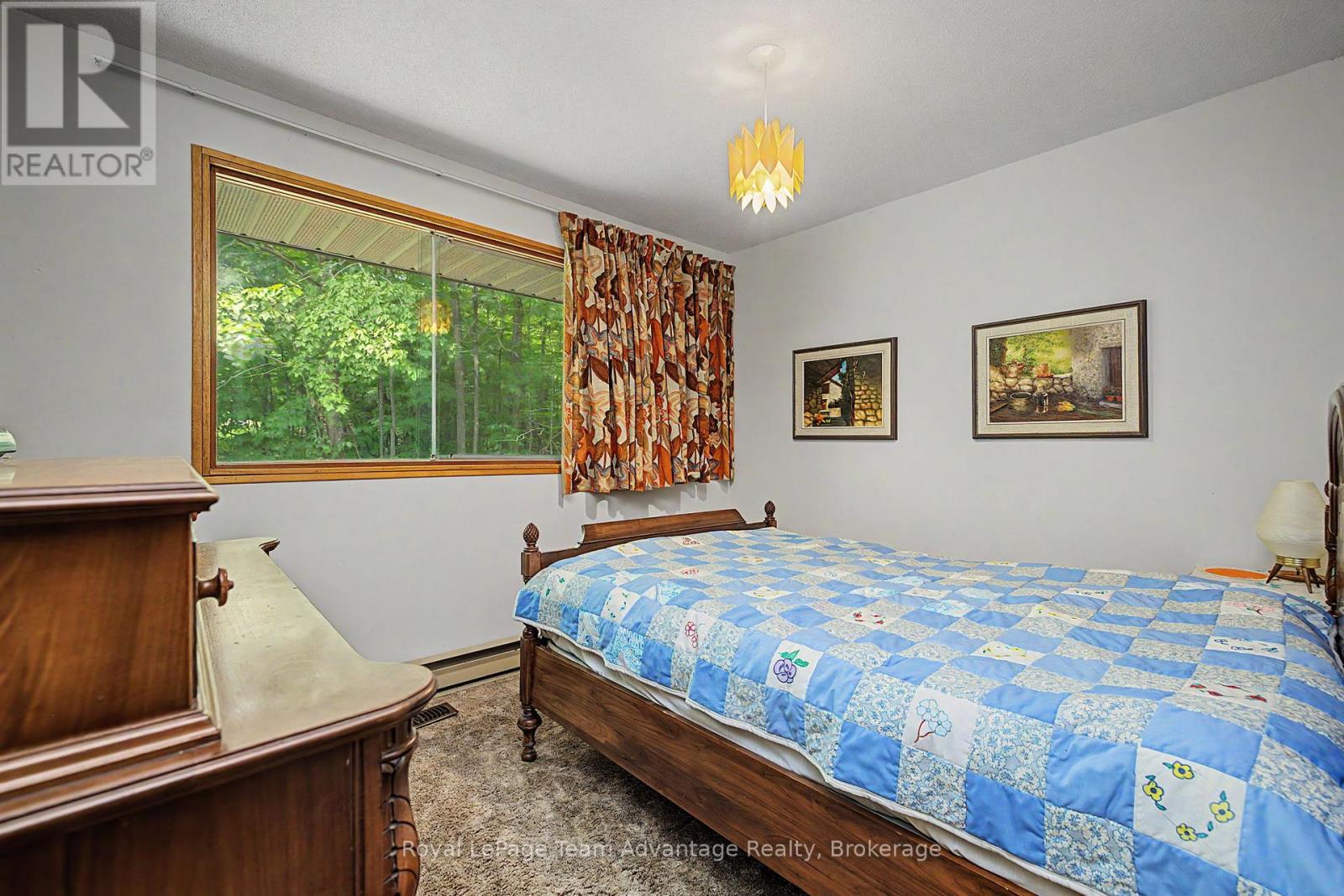 49 BAYVIEW DRIVE - 26