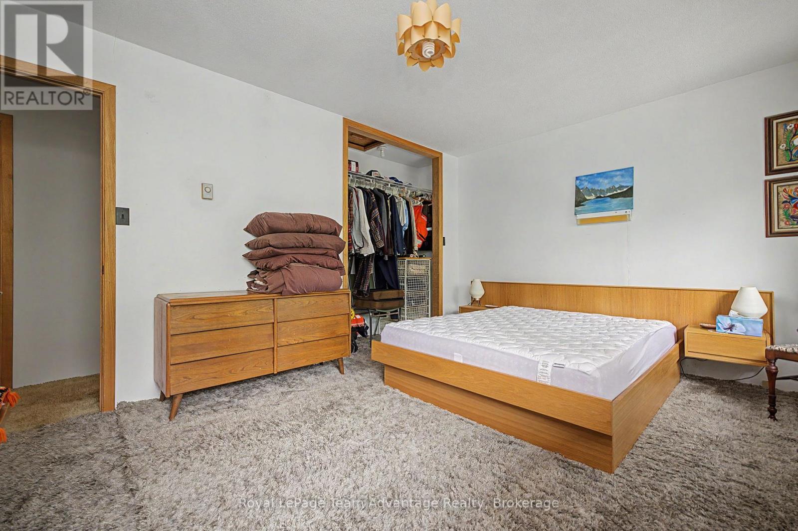 49 BAYVIEW DRIVE - 24