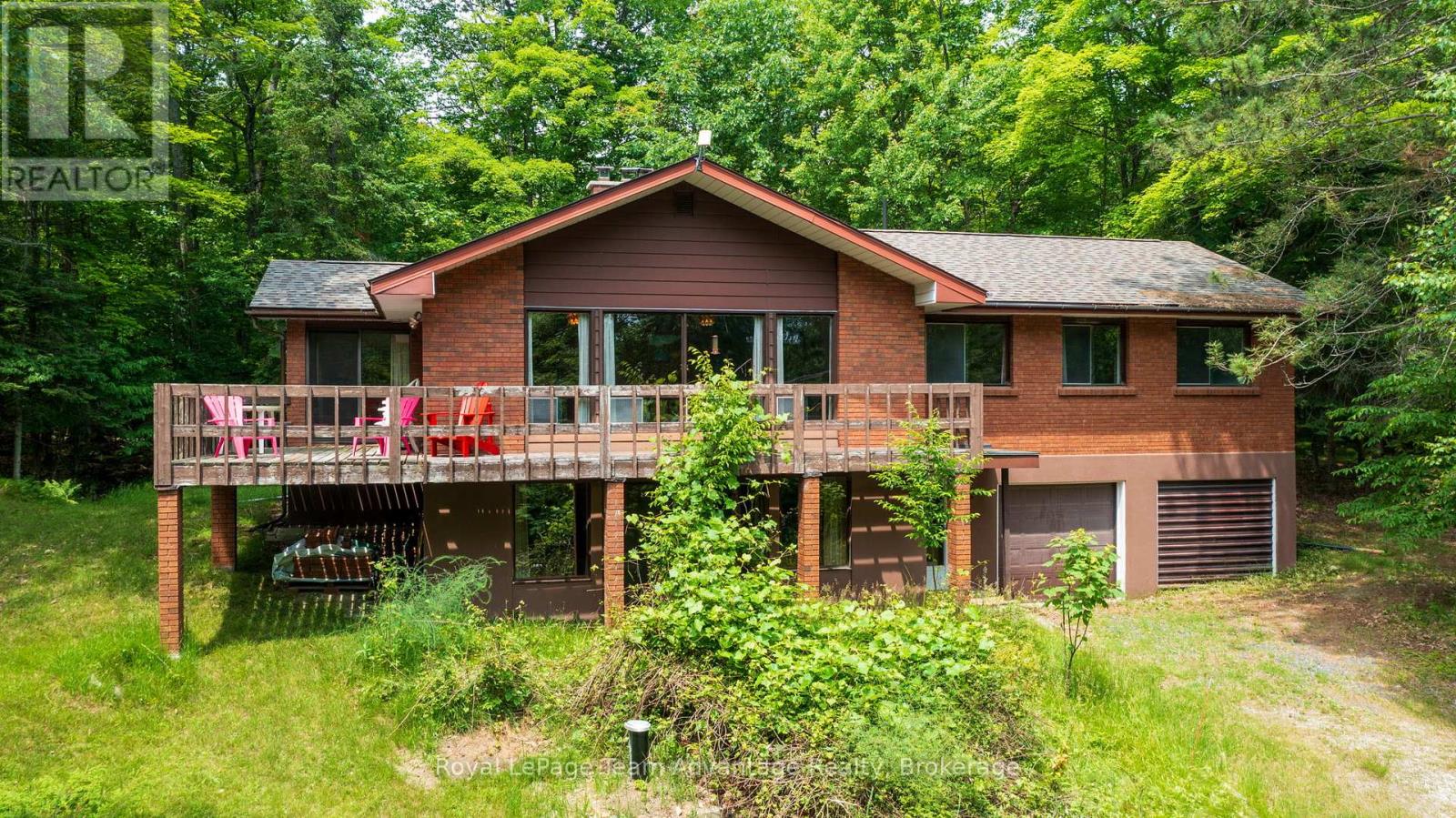 49 BAYVIEW DRIVE - 1