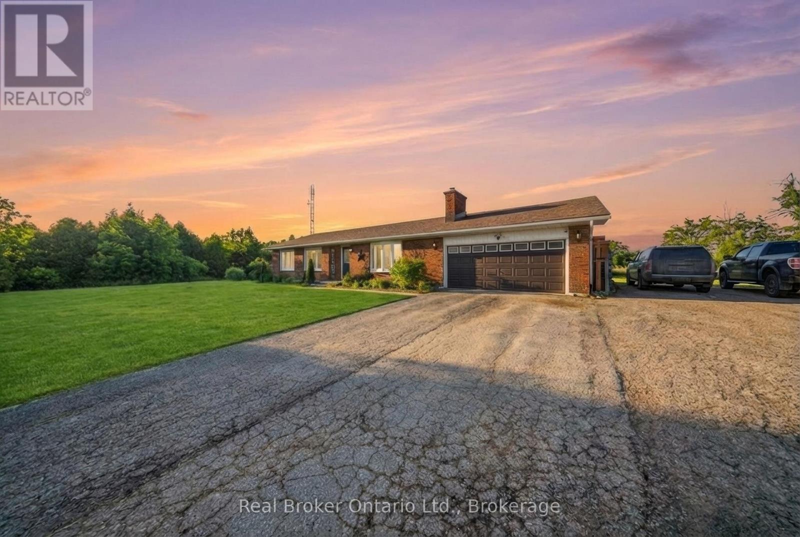 9639 SIDEROAD 27 SIDE ROAD - 10