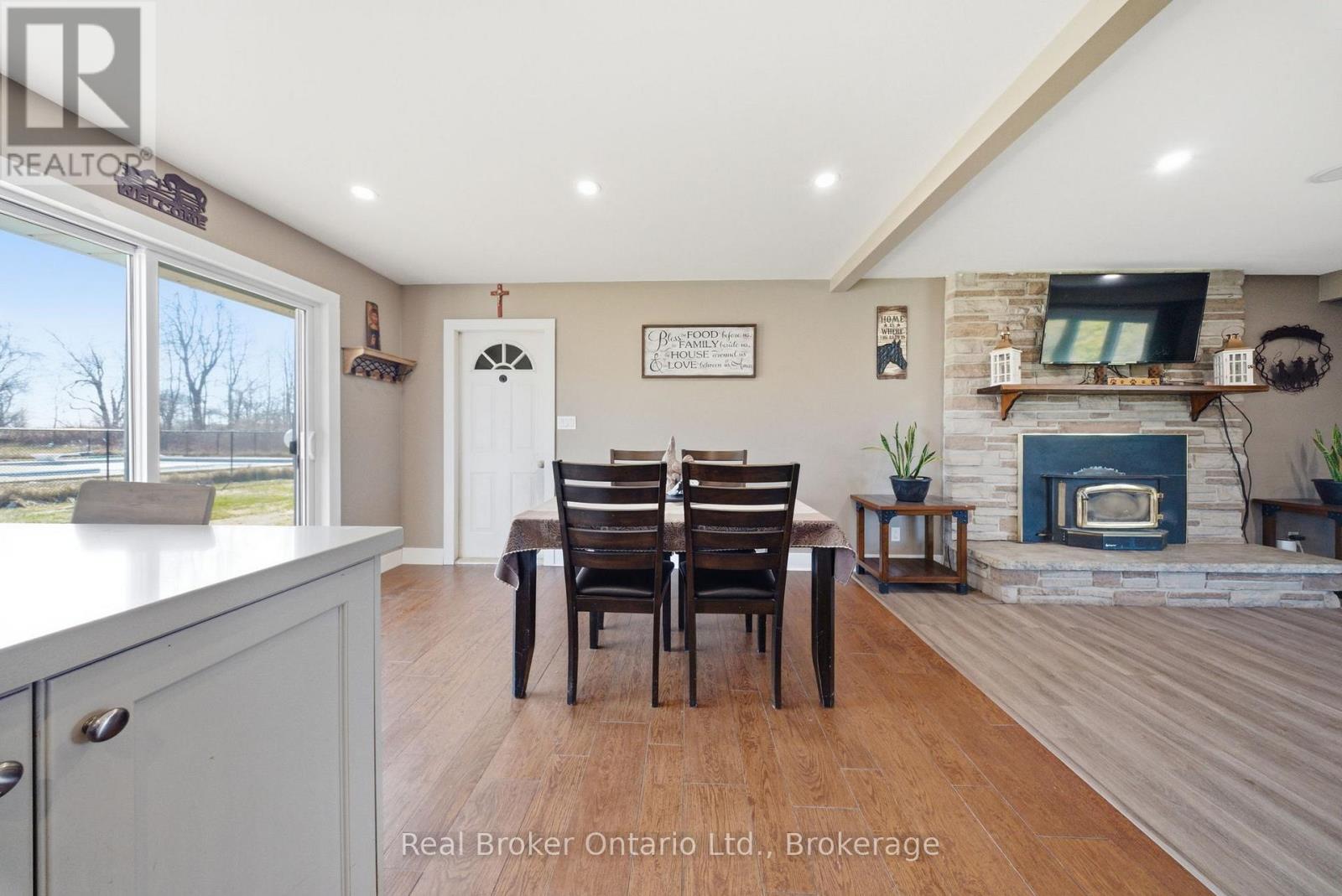 9639 SIDEROAD 27 SIDE ROAD - 18
