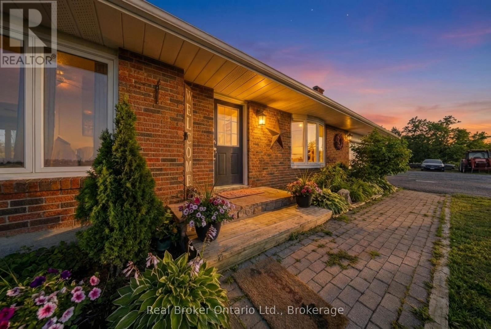 9639 SIDEROAD 27 SIDE ROAD - 11