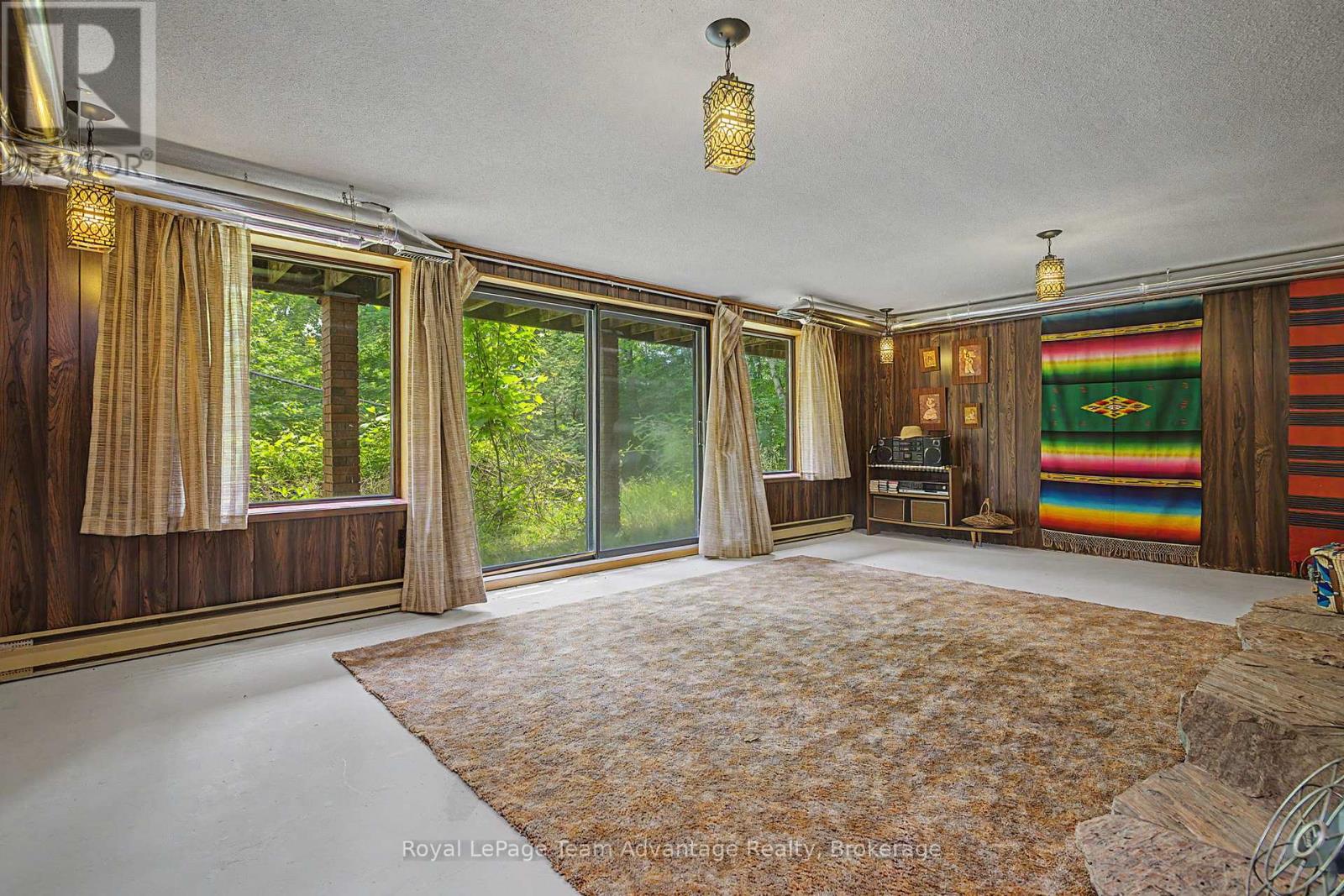 49 BAYVIEW DRIVE - 29