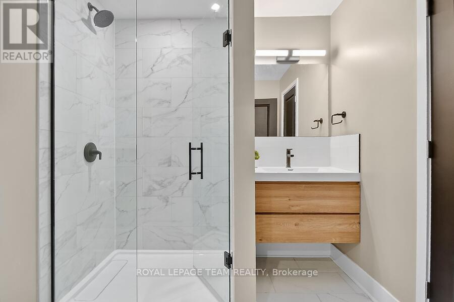 6636 MARINA DRIVE - 18