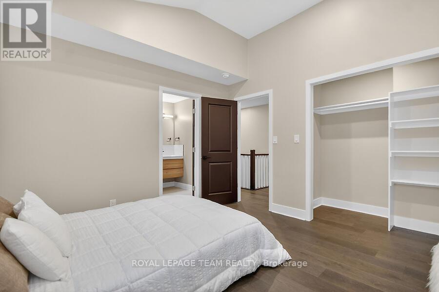 6636 MARINA DRIVE - 16