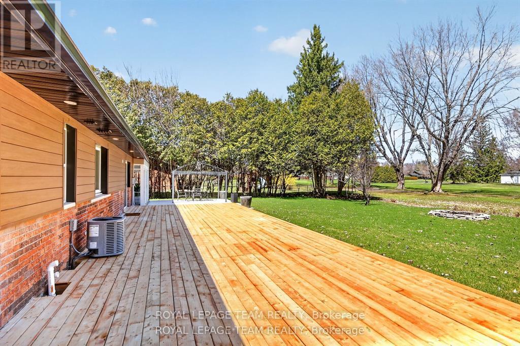 6636 MARINA DRIVE - 36