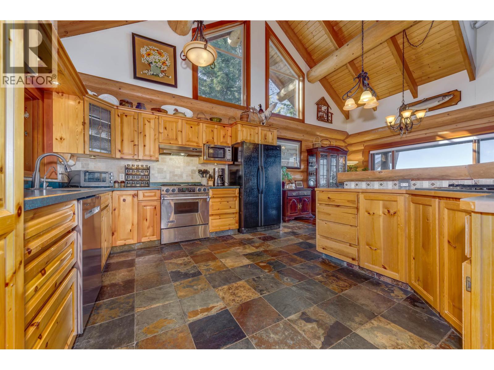 263 S GREEN LAKE ROAD - 4