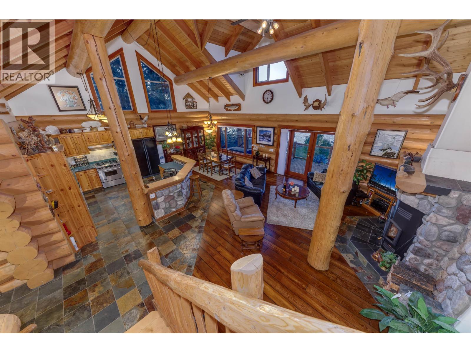263 S GREEN LAKE ROAD - 6