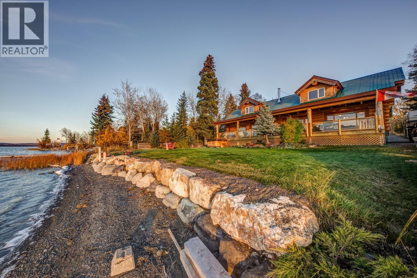 263 S GREEN LAKE ROAD - Image 16