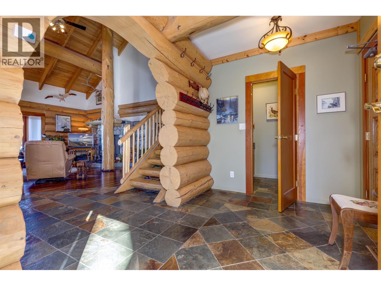 263 S GREEN LAKE ROAD - 19