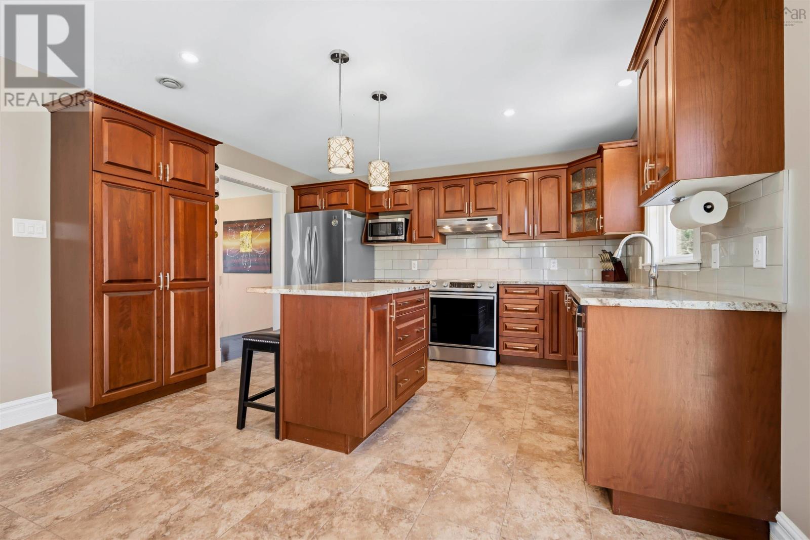 439 Newbury Road - 13