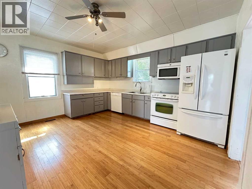 1111 Braemar Street SE - photo 3