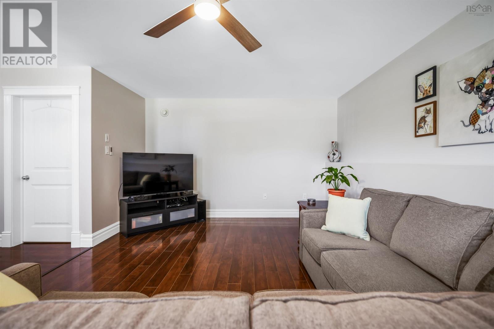 439 Newbury Road - 28