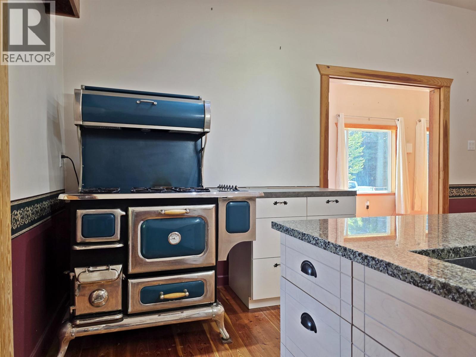 2962 STEBBE ROAD - 10