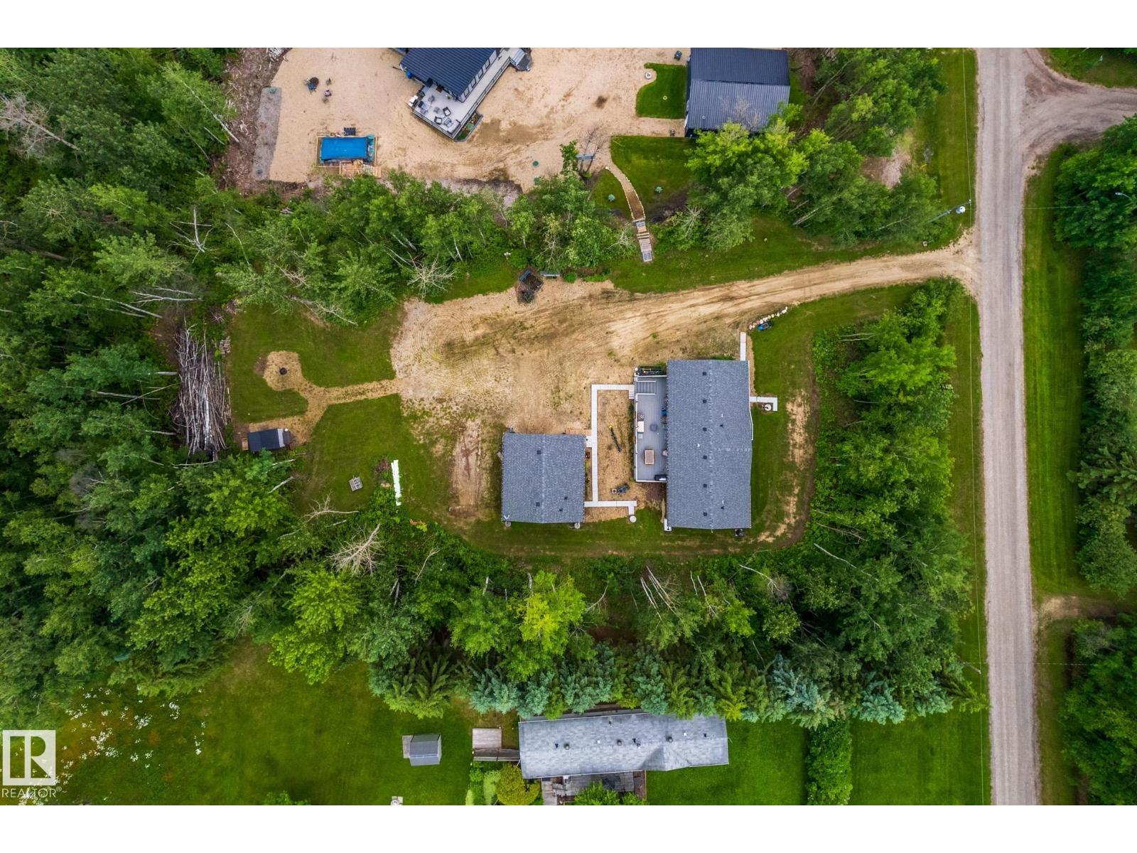 #118 55107 RGE ROAD 33 - 2