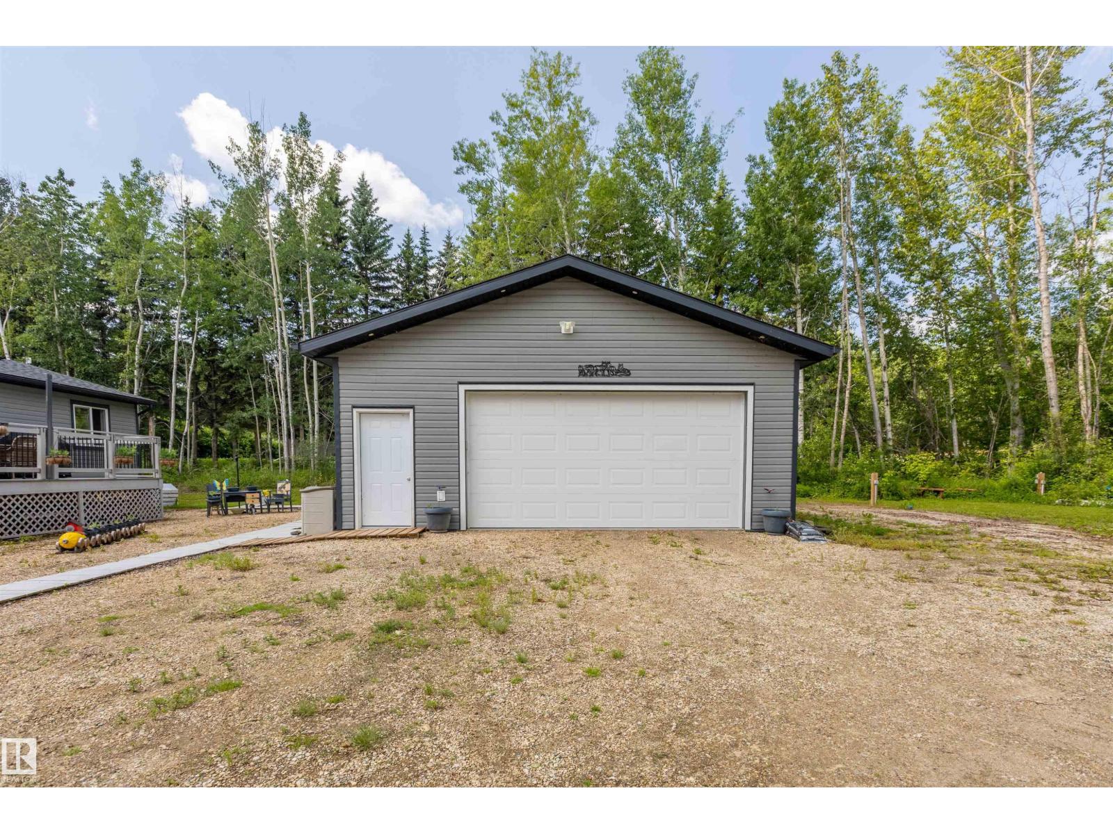 #118 55107 RGE ROAD 33 - 21