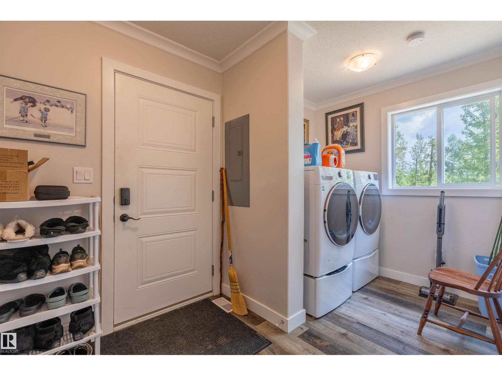 #118 55107 RGE ROAD 33 - 12