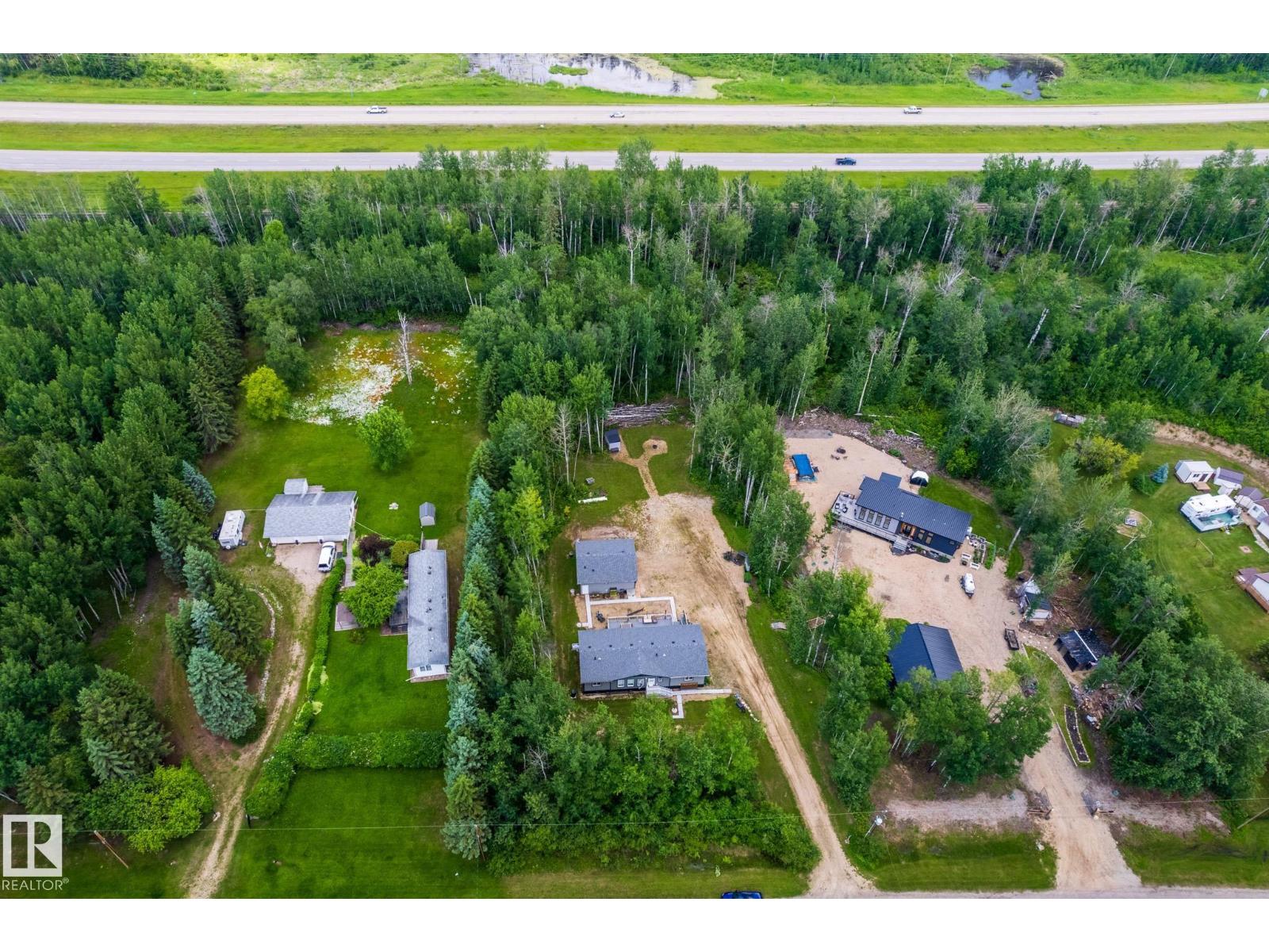 #118 55107 RGE ROAD 33 - 42